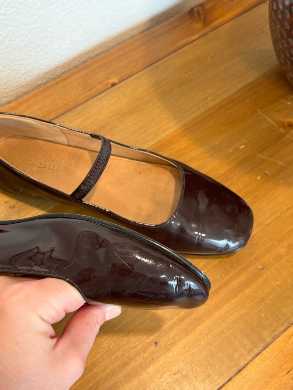 Madewell Women’s Dark Plum Patent Leather Greta flats - Picture 3 of 4